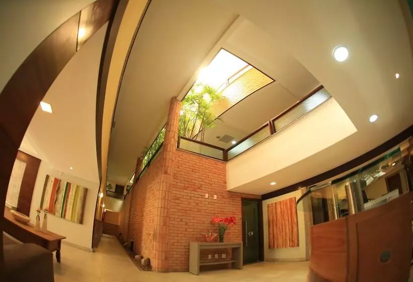 酒店 Garbos Soleil