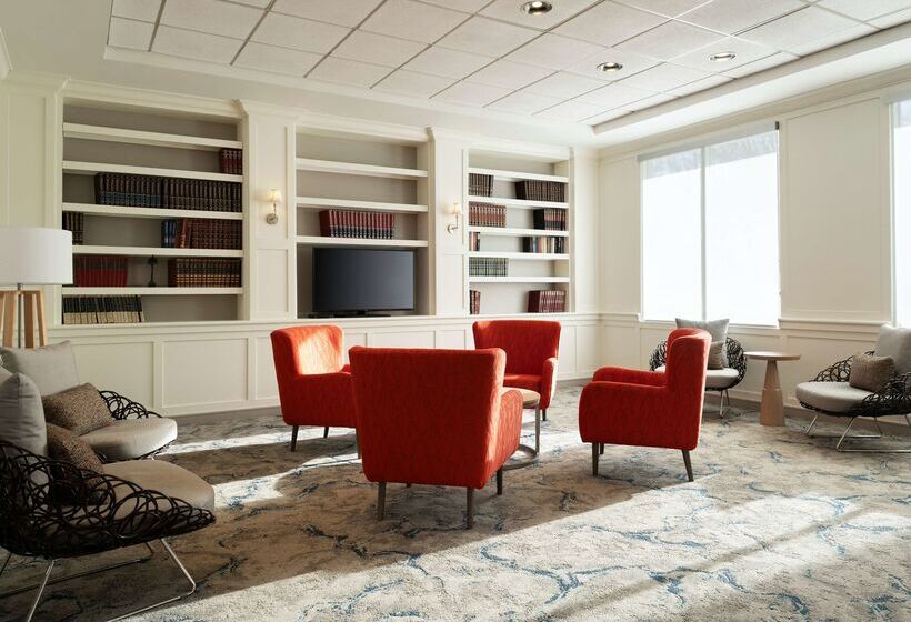هتل Hilton Garden Inn Bostonburlington