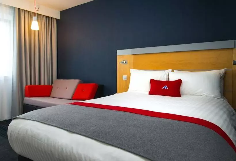 酒店 Holiday Inn Express Bedford, An Ihg