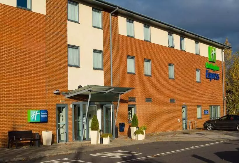 酒店 Holiday Inn Express Bedford, An Ihg