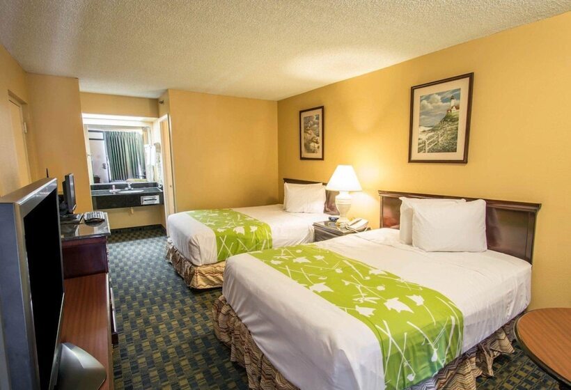 فندق Quality Inn