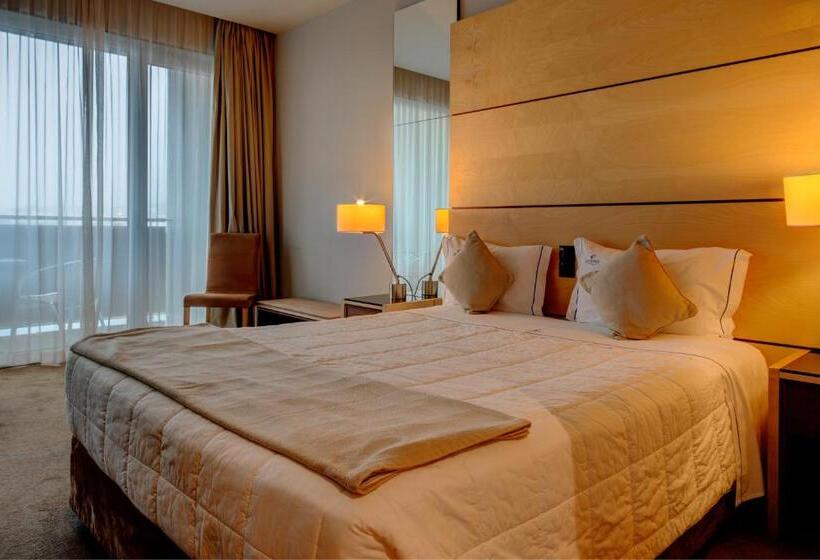 هتل Vip Executive Azores