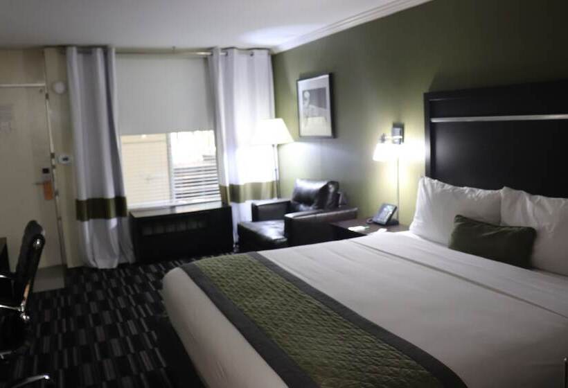 בית מלון כפרי Uptown Oasis San Jose Airport