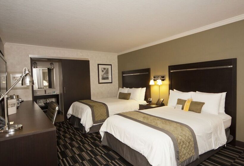 בית מלון כפרי Uptown Oasis San Jose Airport