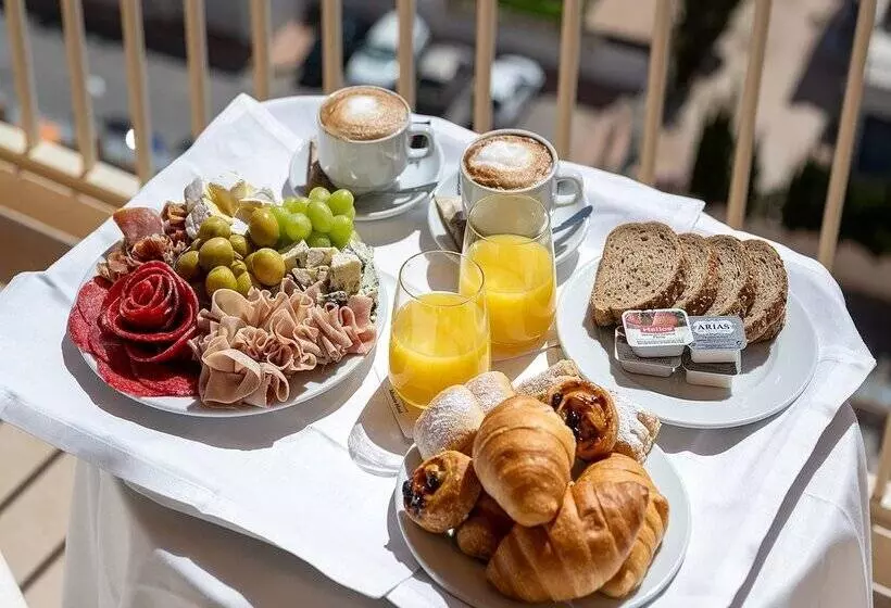 Poseidon La Manga Hotel & Spa   Designed For Adults