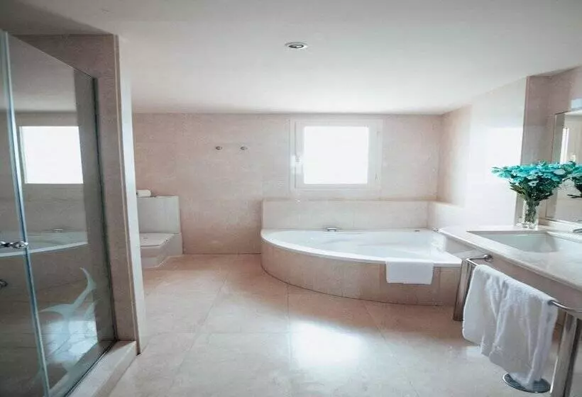 Poseidon La Manga Hotel & Spa   Designed For Adults