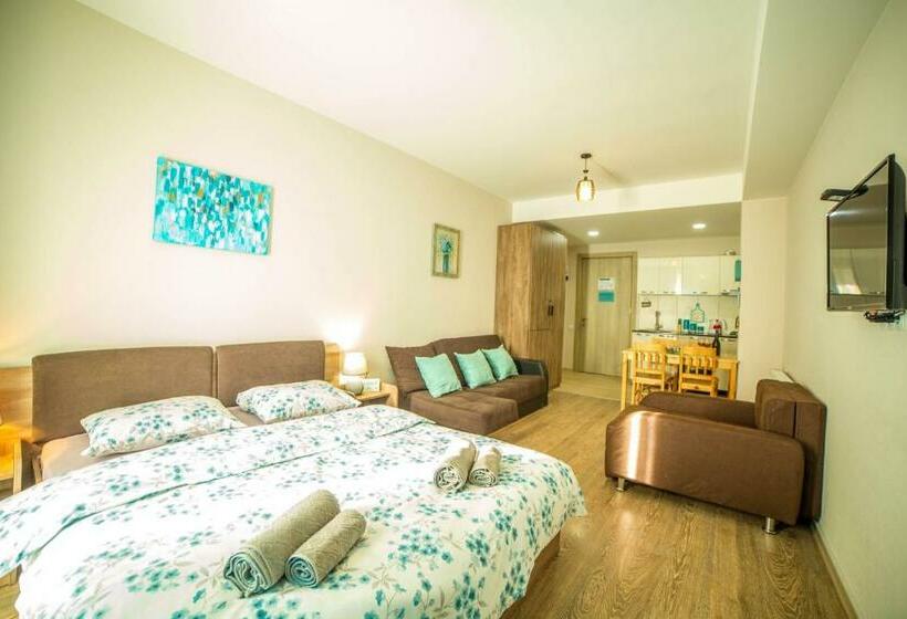 هتل Bakuriani Plaza A 208