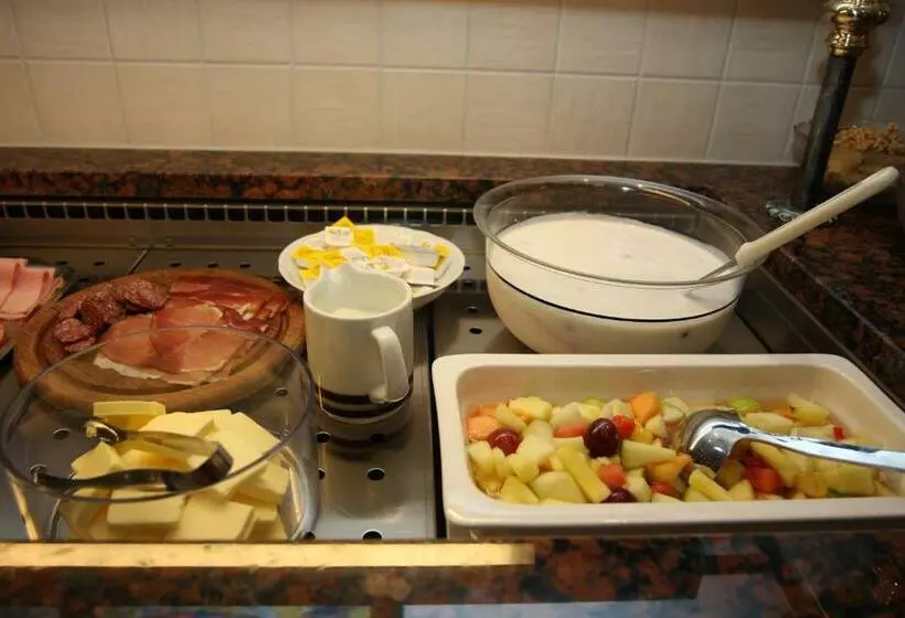 Hotelli Garni Sonnenheim