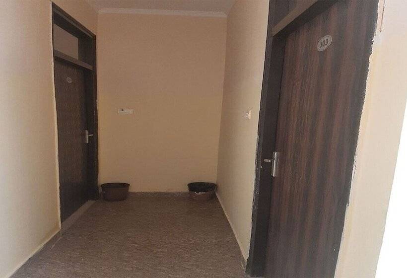 Отель Jyoti Palace Vrindavan