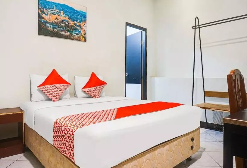 هتل Oyo 3131 Sayang Home Stay