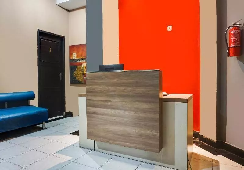 هتل Oyo 3131 Sayang Home Stay