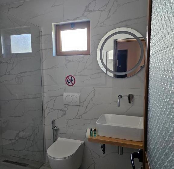 בית מלון כפרי Vila Malo 1