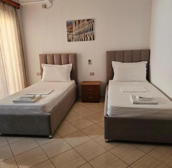 בית מלון כפרי Vila Malo 1