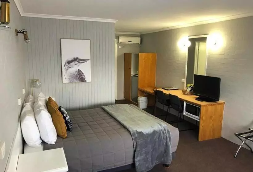 モーテル Country Roads Motor Inn