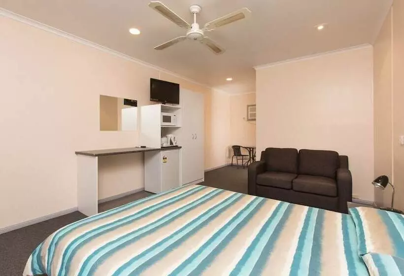 モーテル Wentworth Central Motor Inn