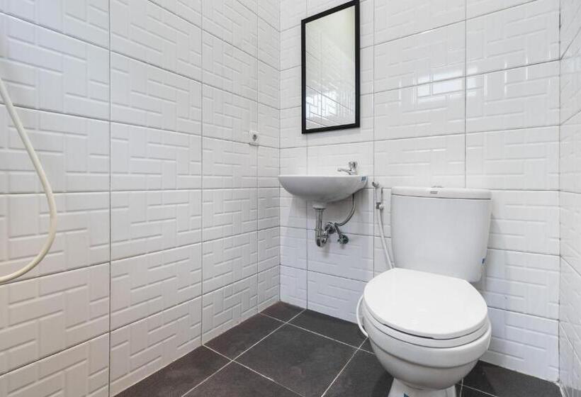 Pensjonat Reddoorz Plus Near Rs Usu Medan 2