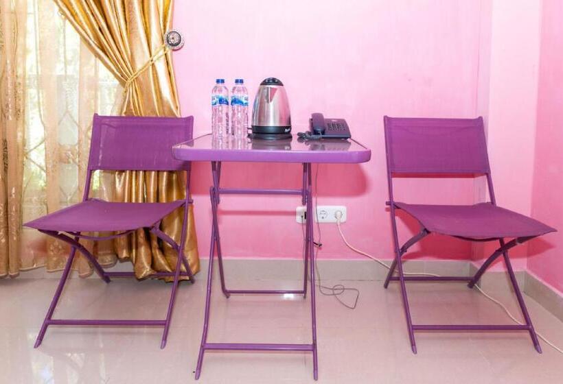 بنسيون Reddoorz Premium @ Sea Residence Manado