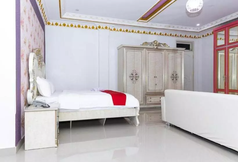 ペンション Reddoorz Premium @ Sea Residence Manado