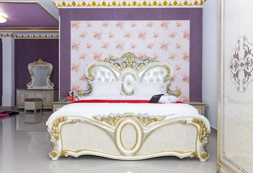 ペンション Reddoorz Premium @ Sea Residence Manado