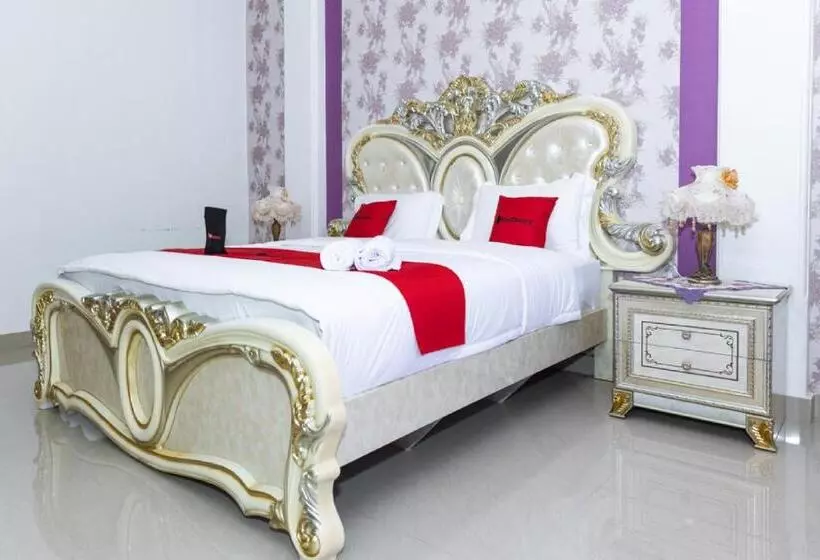 ペンション Reddoorz Premium @ Sea Residence Manado