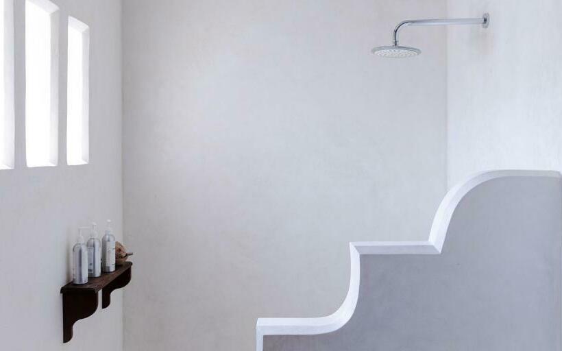 تختخواب و صبحانه Jua House