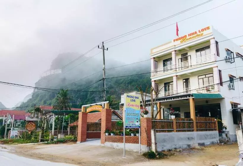 تختخواب و صبحانه Phong Nha Love Homestay