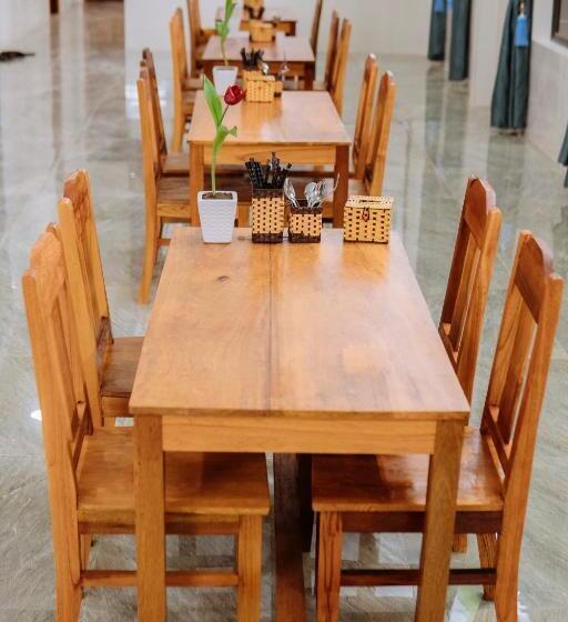 تختخواب و صبحانه Phong Nha Love Homestay