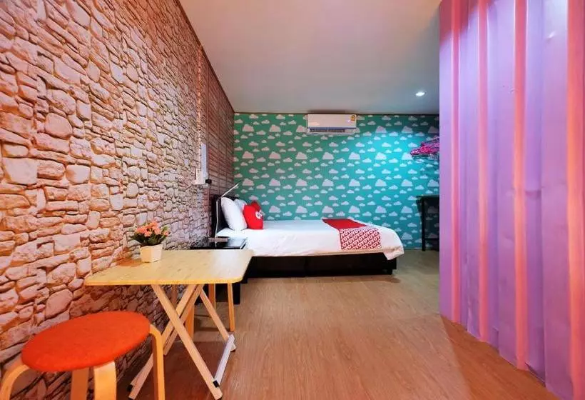 هتل Oyo 503 Phuket Numnoi