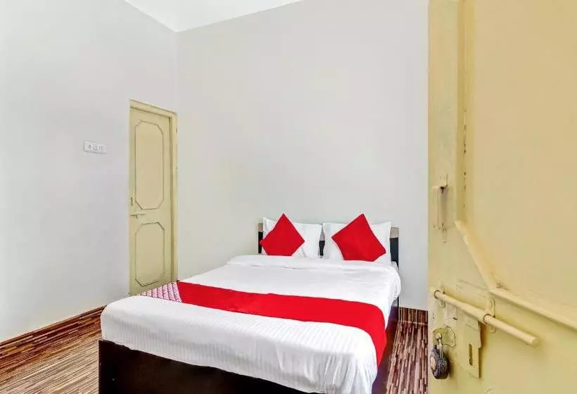Hotelli Oyo 61154 Shree Balaji Lodging