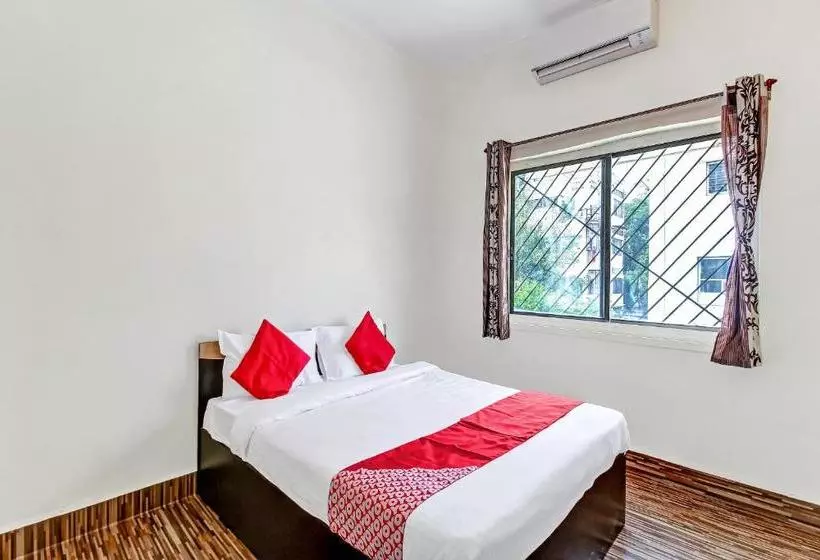 Hotelli Oyo 61154 Shree Balaji Lodging