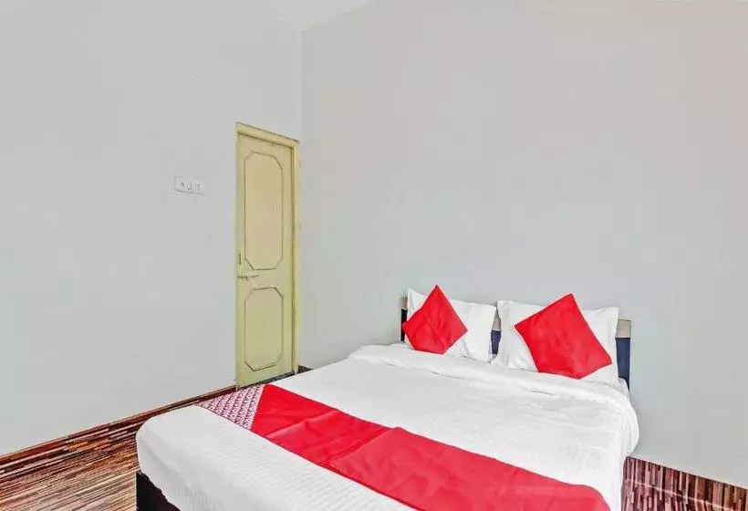 Hotelli Oyo 61154 Shree Balaji Lodging