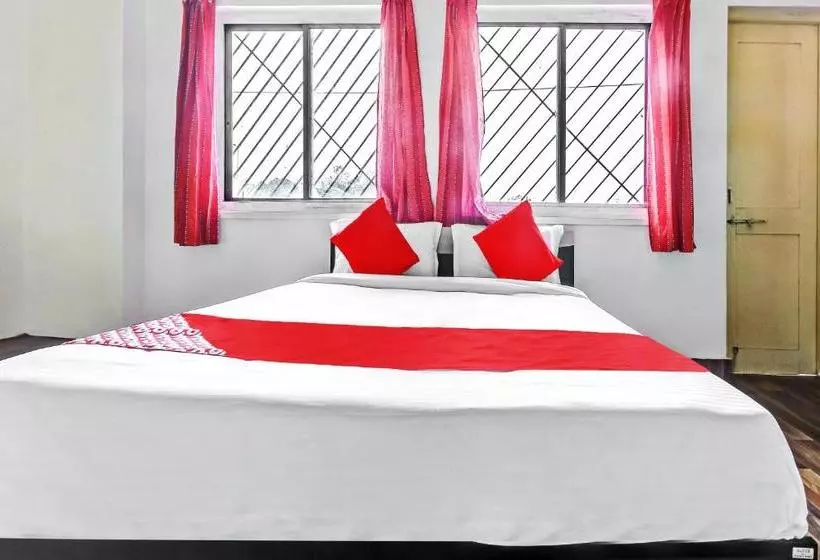 Hotelli Oyo 61154 Shree Balaji Lodging