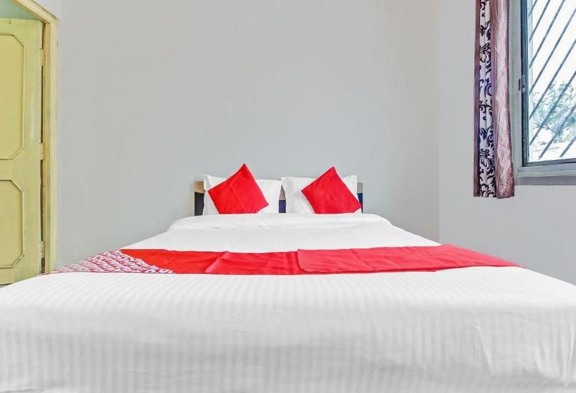 בית מלון כפרי Oyo 61154 Shree Balaji Lodging