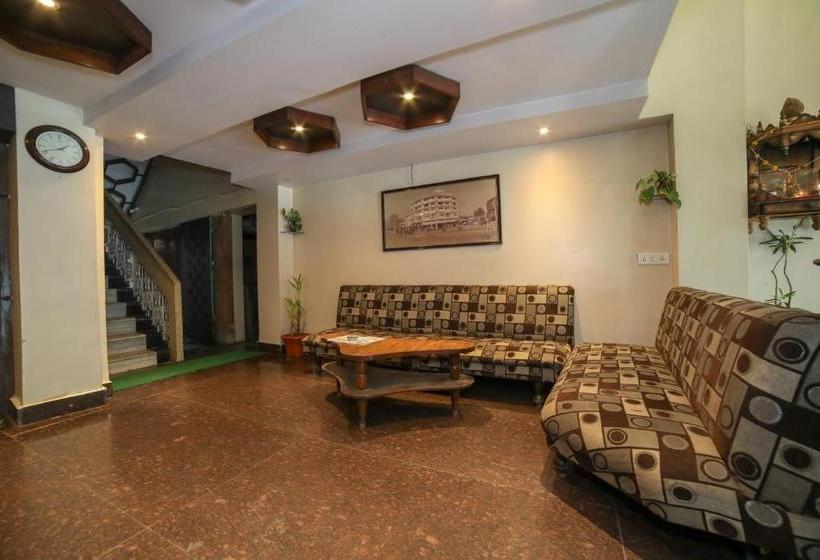 فندق Spot On 46277  Blue Diamond