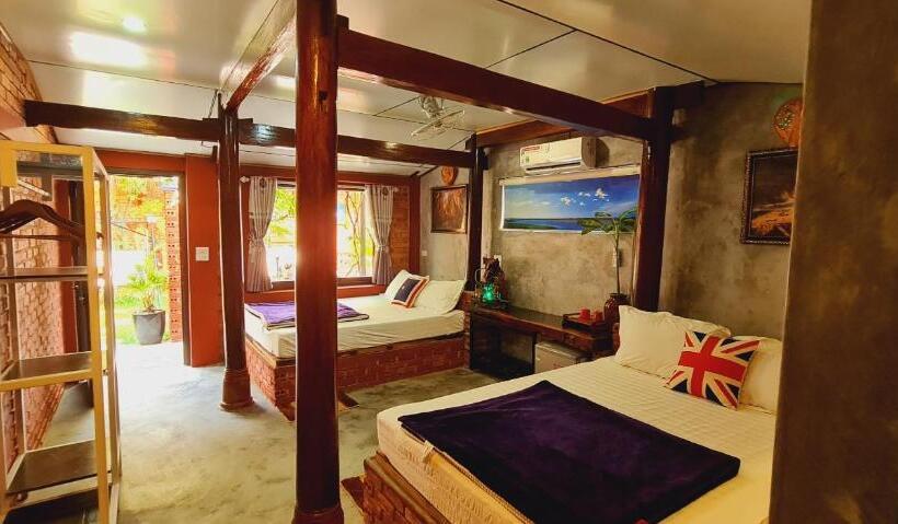 هتل Vu S Homestay