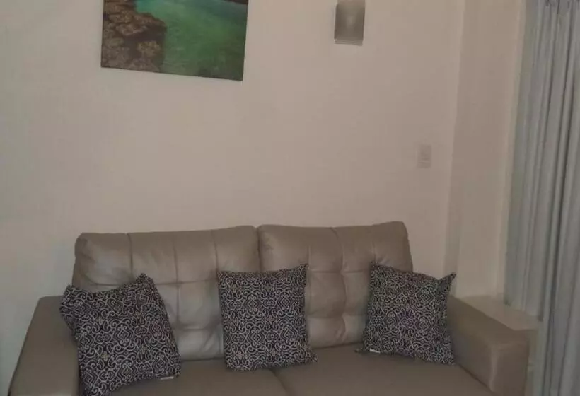 Laguna Beach Flat