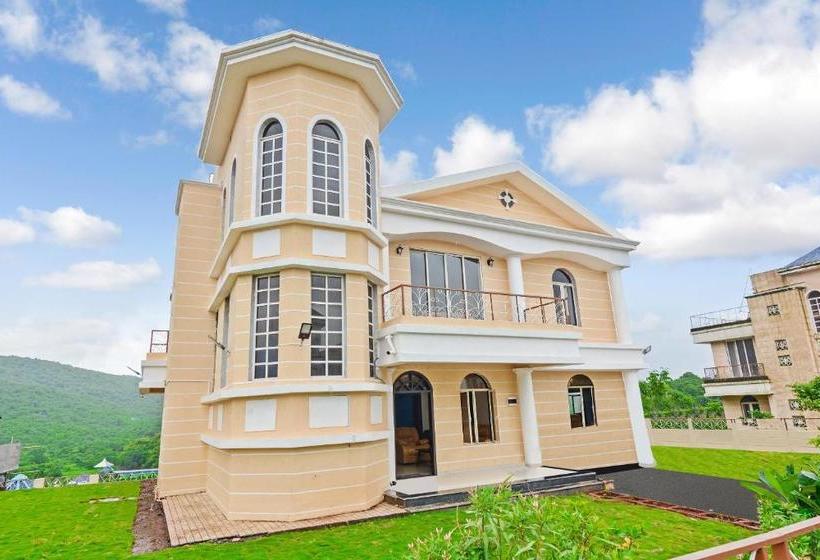 Пансион Exotic 1br Home In Mumbai