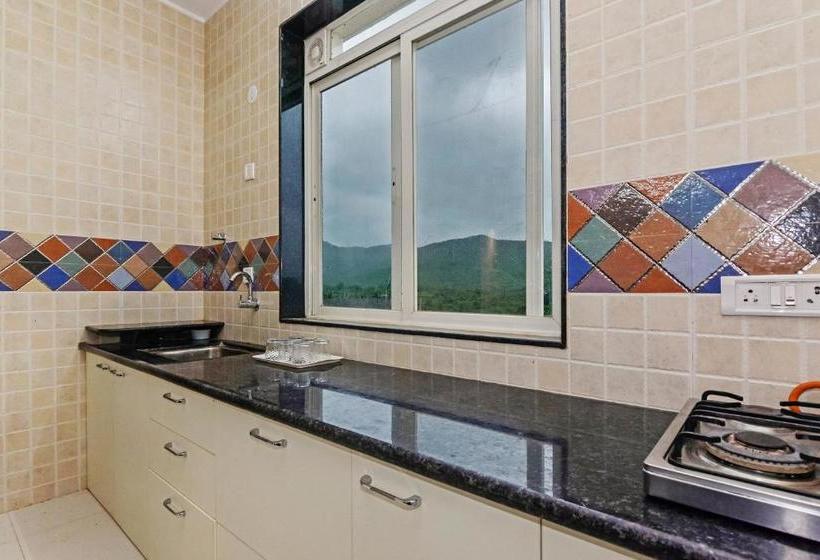 Пансион Exotic 1br Home In Mumbai