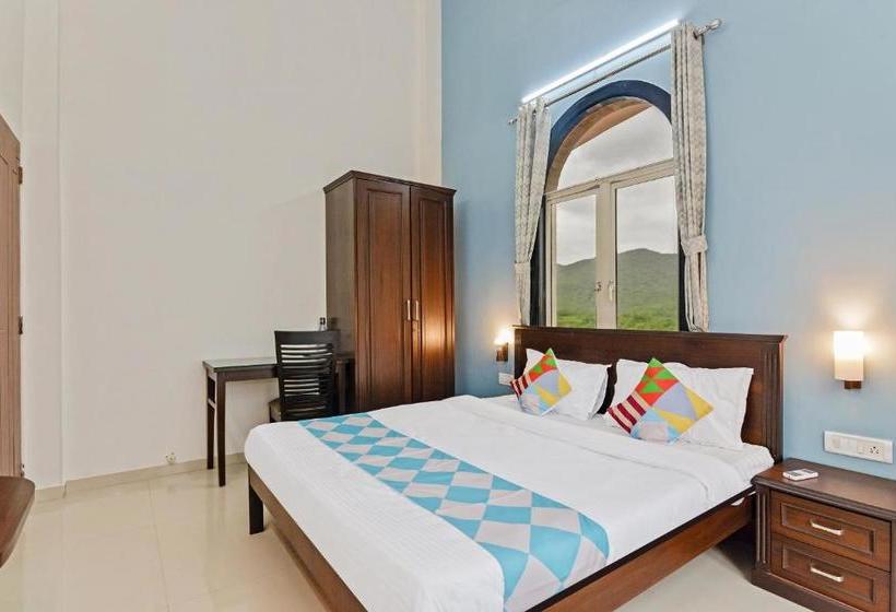 Пансион Exotic 1br Home In Mumbai