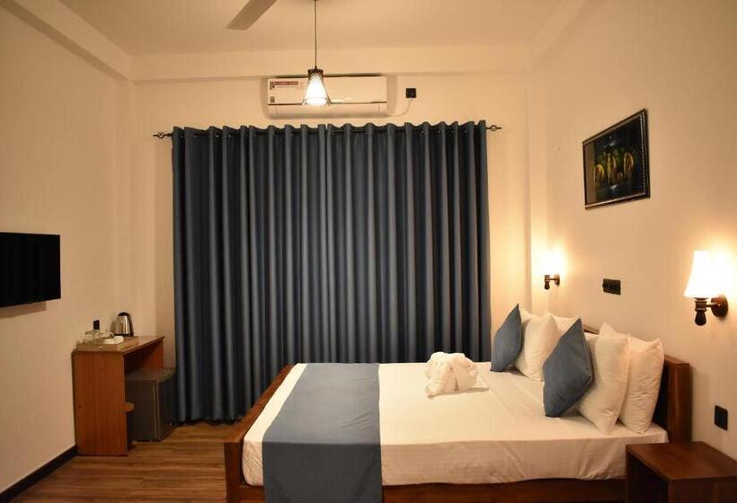 پانسیون Forest Edge Safari Villa