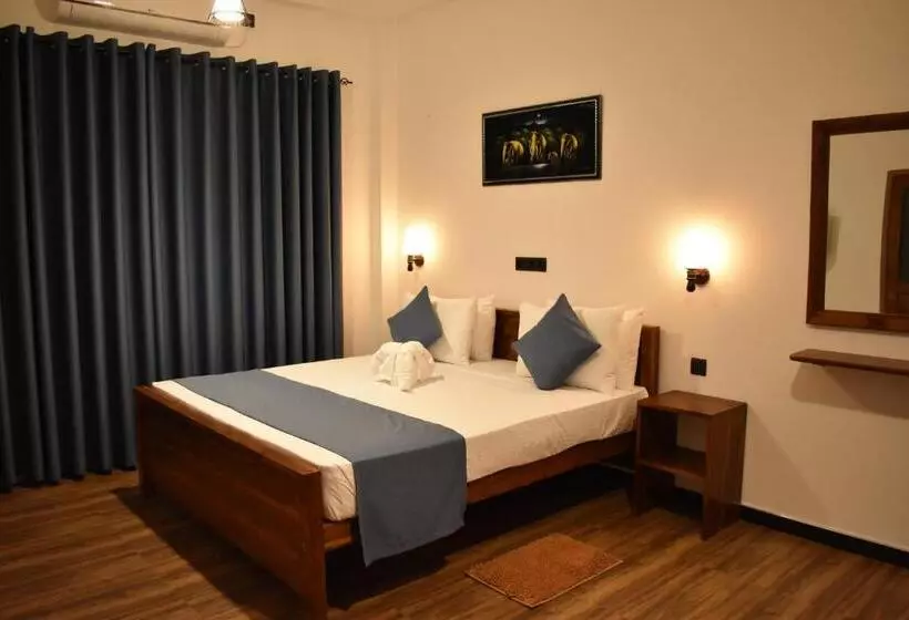پانسیون Forest Edge Safari Villa