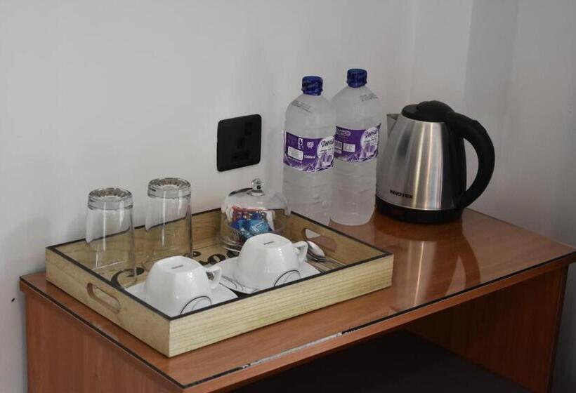 پانسیون Forest Edge Safari Villa