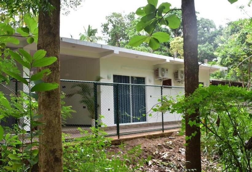 پانسیون Forest Edge Safari Villa