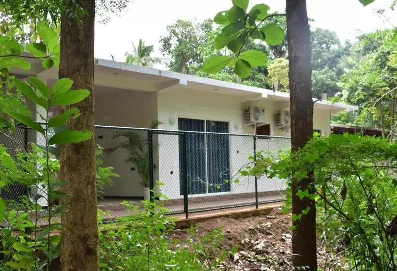 پانسیون Forest Edge Safari Villa