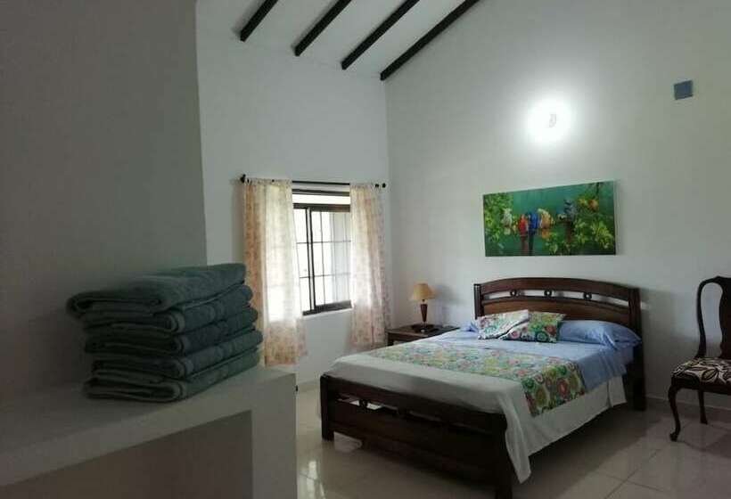 Bed & Breakfast Finca Campestre J&j