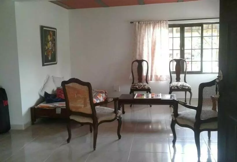 ベッドアンドブレックファースト Finca Campestre J&j