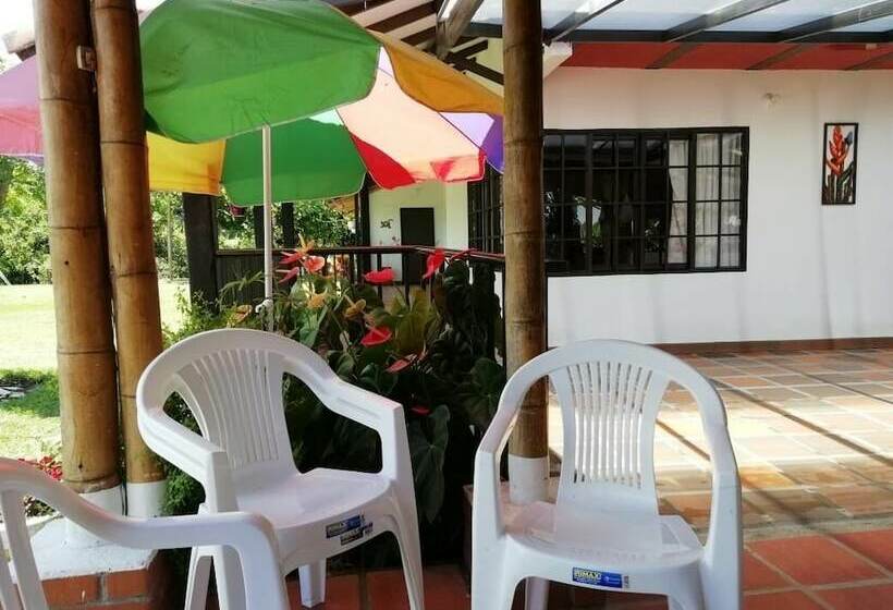 Bed & Breakfast Finca Campestre J&j