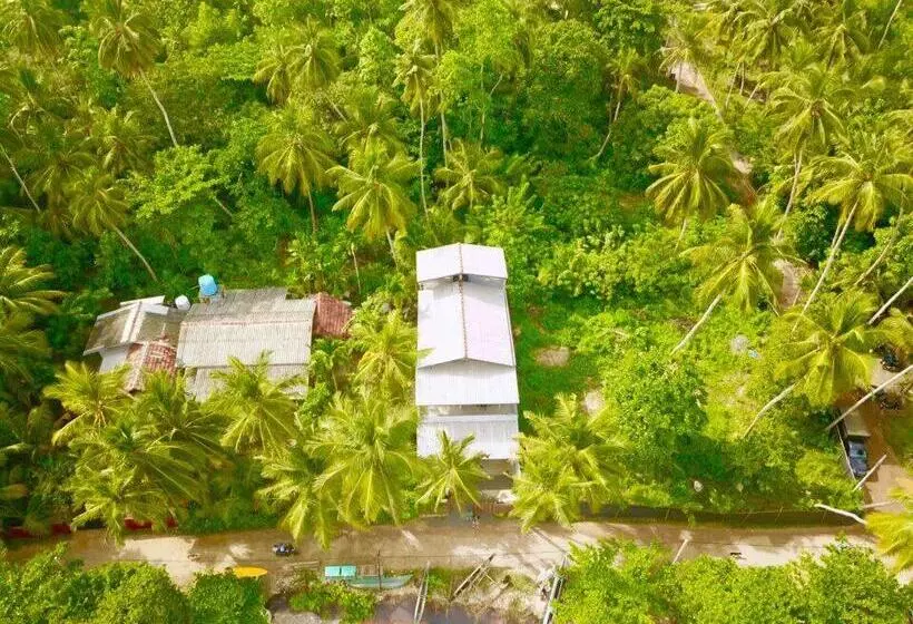 Aamiaismajoitus (B&B) Sea Port Hiriketiya