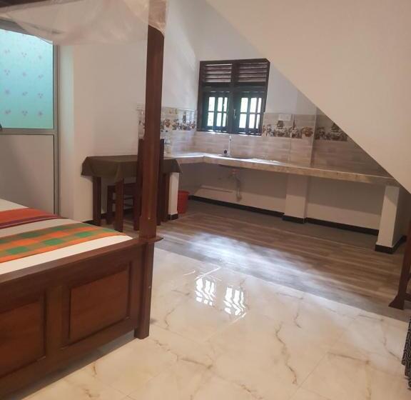 ベッドアンドブレックファースト Sea Port Hiriketiya