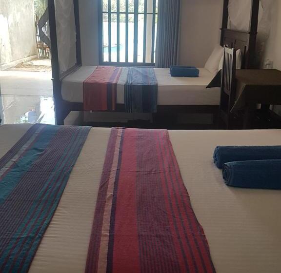 ベッドアンドブレックファースト Sea Port Hiriketiya